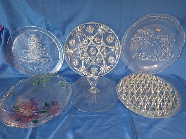 Image for Holiday Themed Glass Serving Platters