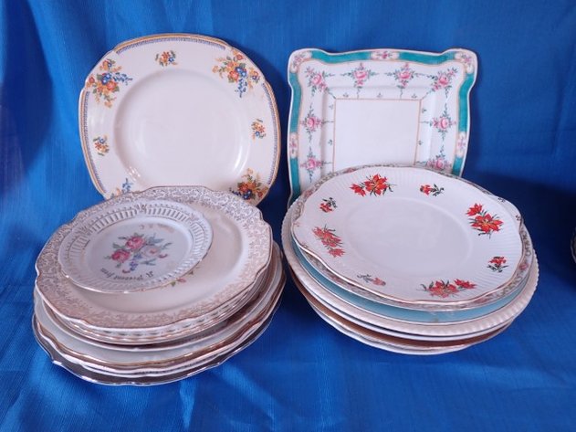 Image for Porcelain Decorative Collectors Plates