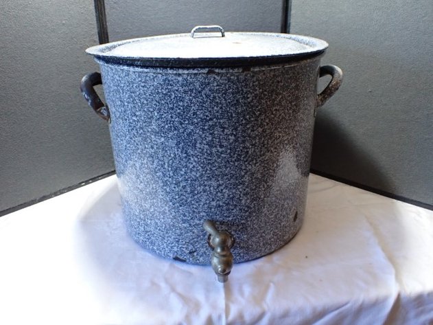 Image for Large Enamel Pot