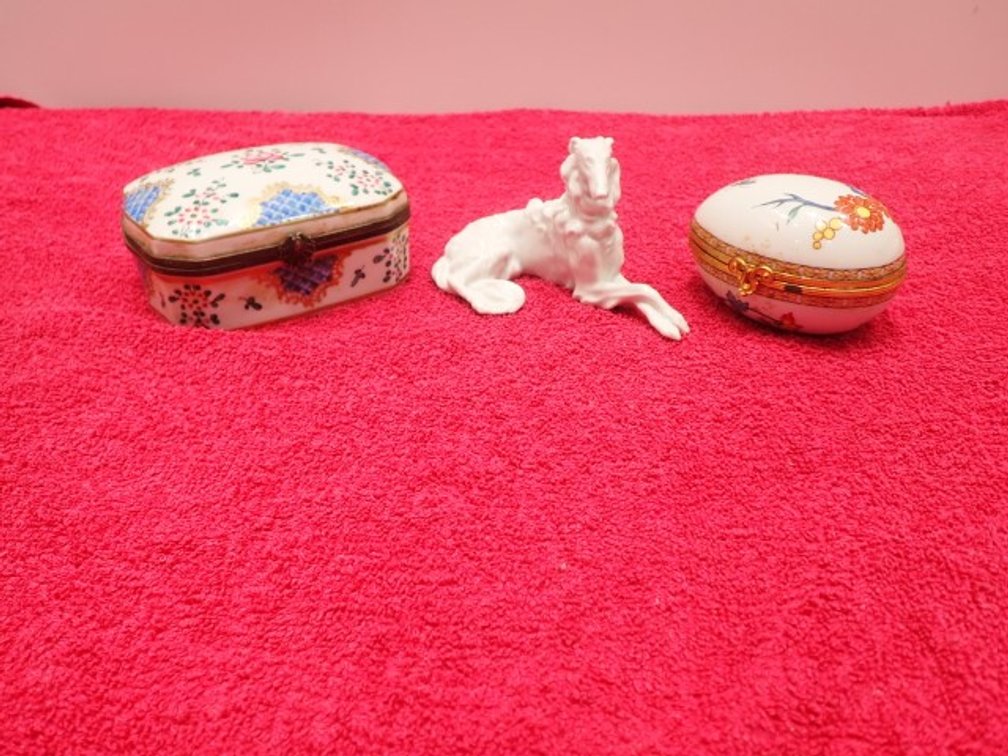 Vintage Porcelain Decorative Lot
