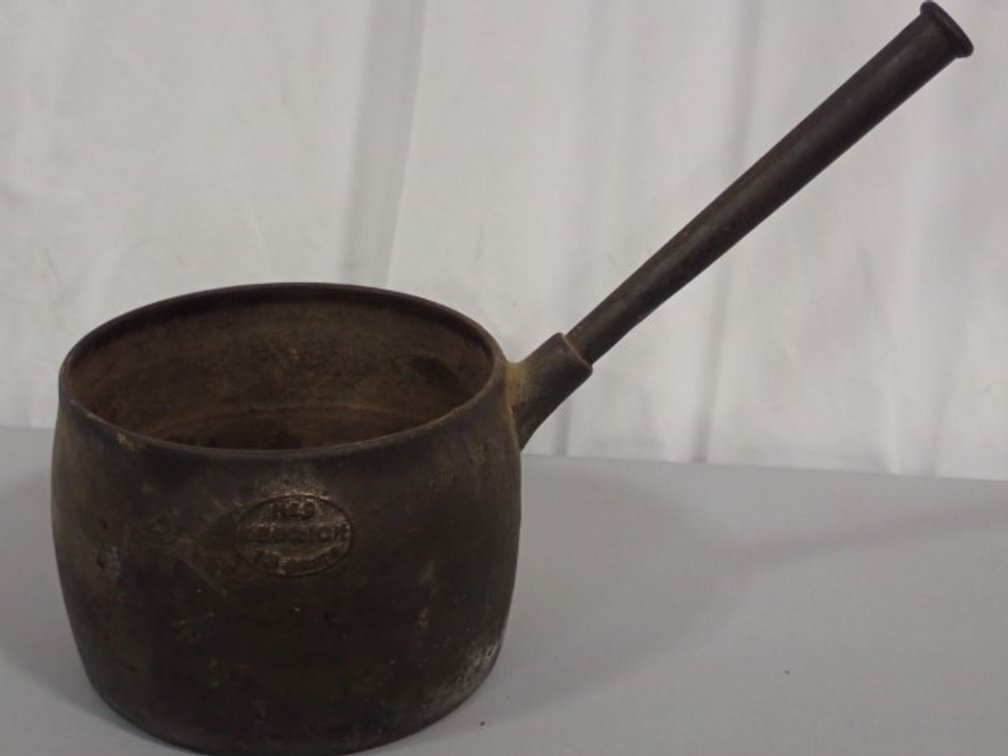 Antique Cast Iron Bulge Pot
