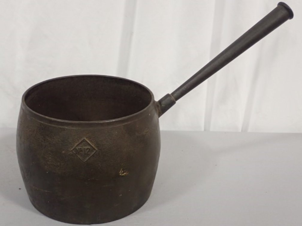 Antique Cast Iron Bulge Pot
