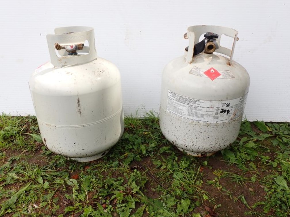 Propane/LP gas cylinders