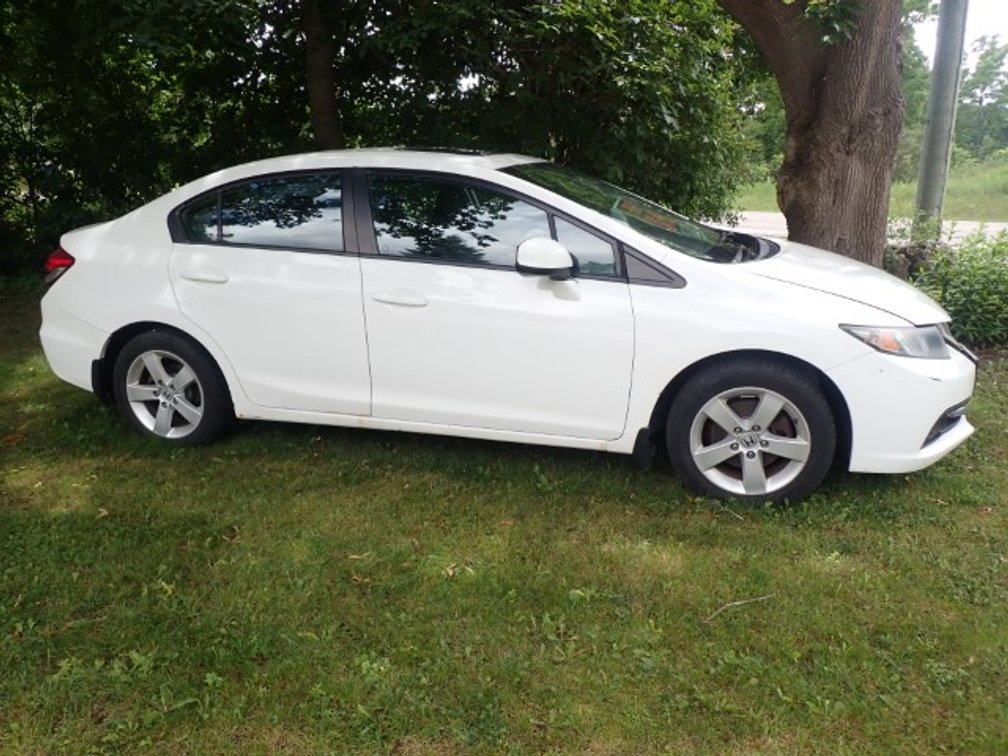2013 Honda Civic Passenger Car - Honda Civic   VIN: 2HGFB2E57DH036193