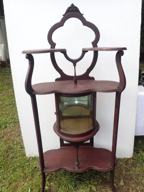Antique Art Nouveau E'tagere