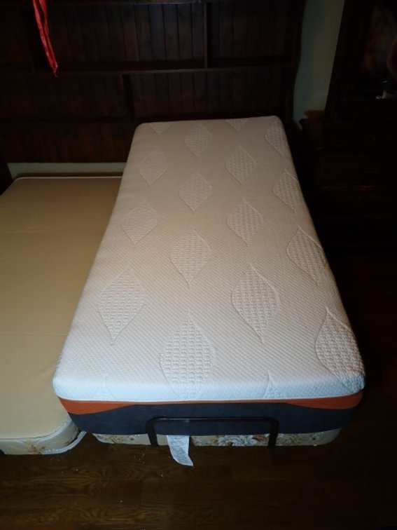 Electric Adjustable Bed With Single Mattress