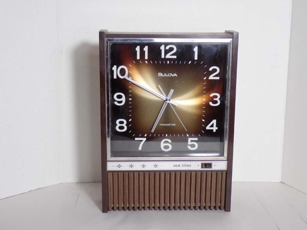 MCM Bulova Transistor Clock