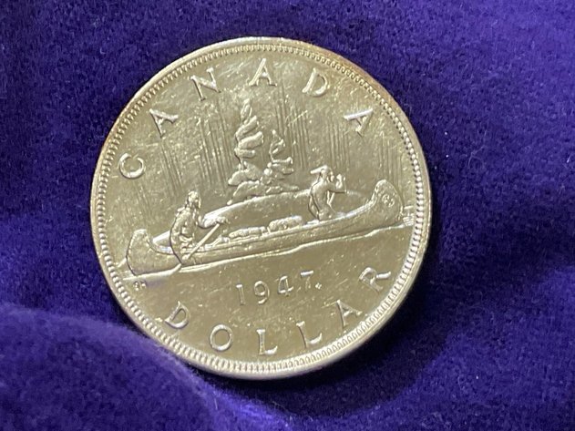 Image for 1947 ML Silver Dollar Canadian