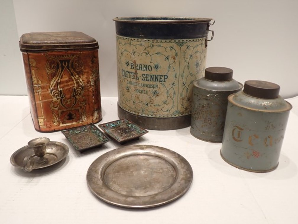 Aged Tin & Metal Household Collectibles