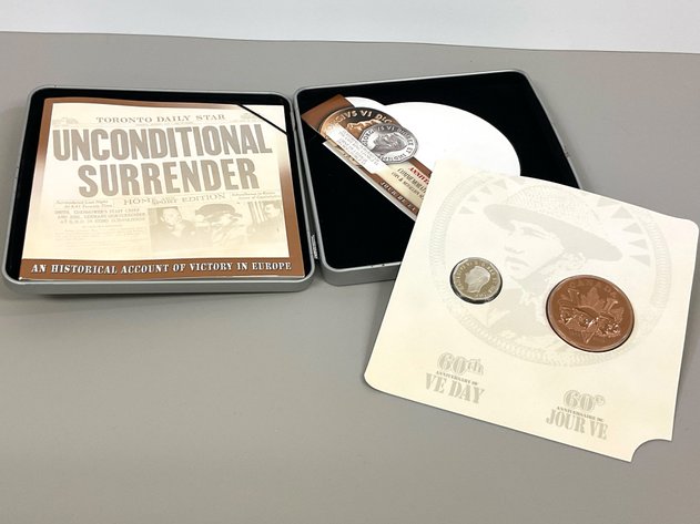 Image for 2005 Sterling & Bronze VE Day Coin Set