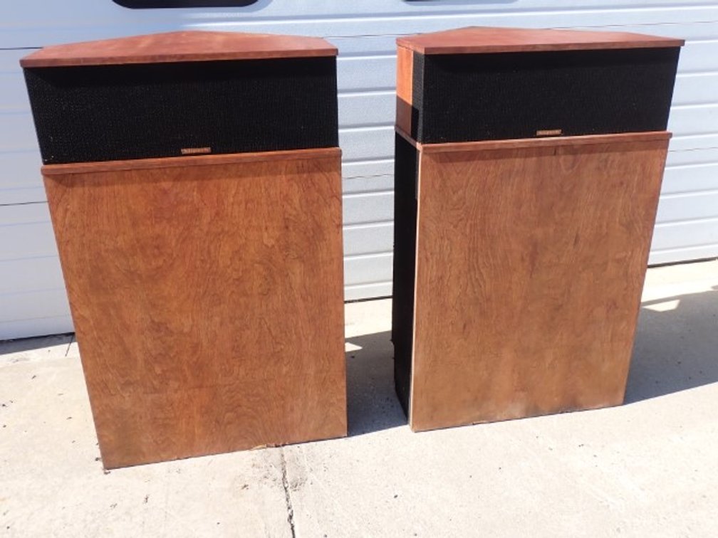 Pair of Vintage 1976 Klipsch Klipschorn KC-BR Corner Horn Speakers