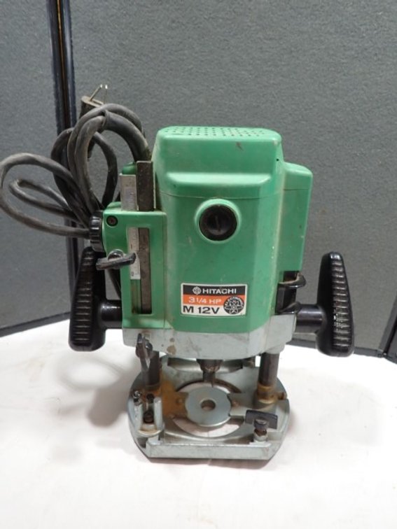 Hitachi Router
