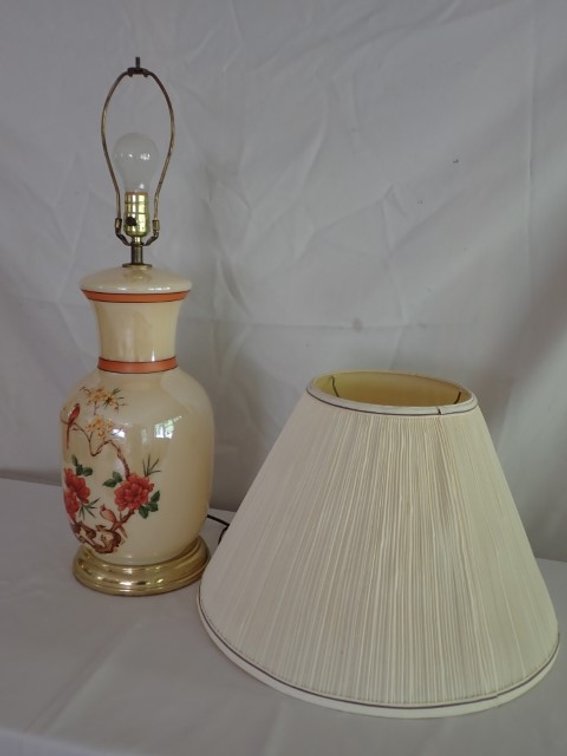 Asian Inspired Opalescent Lamp
