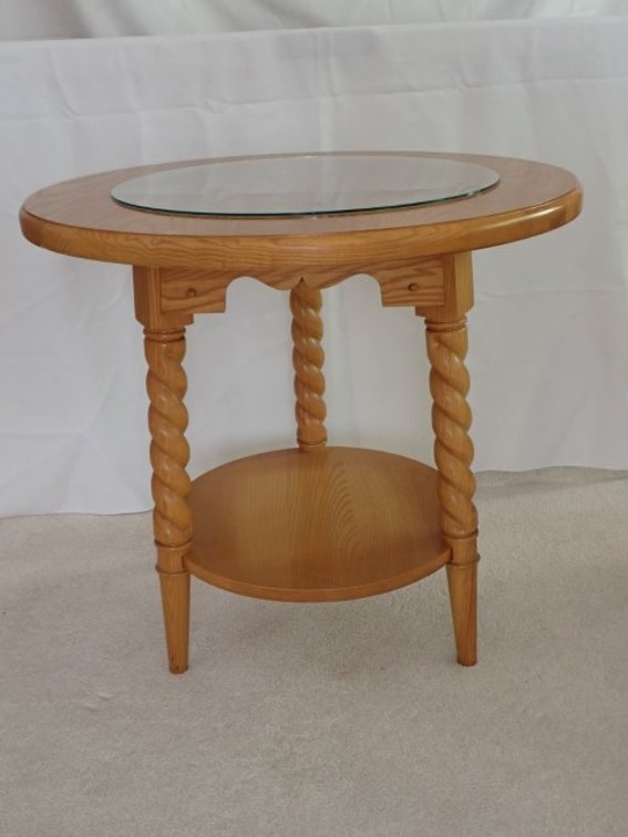 Round Oak Table with