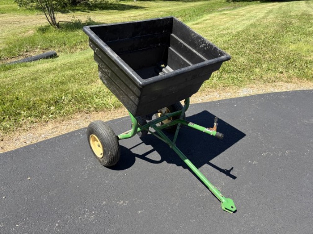 John Deere Fertilizer Spreader