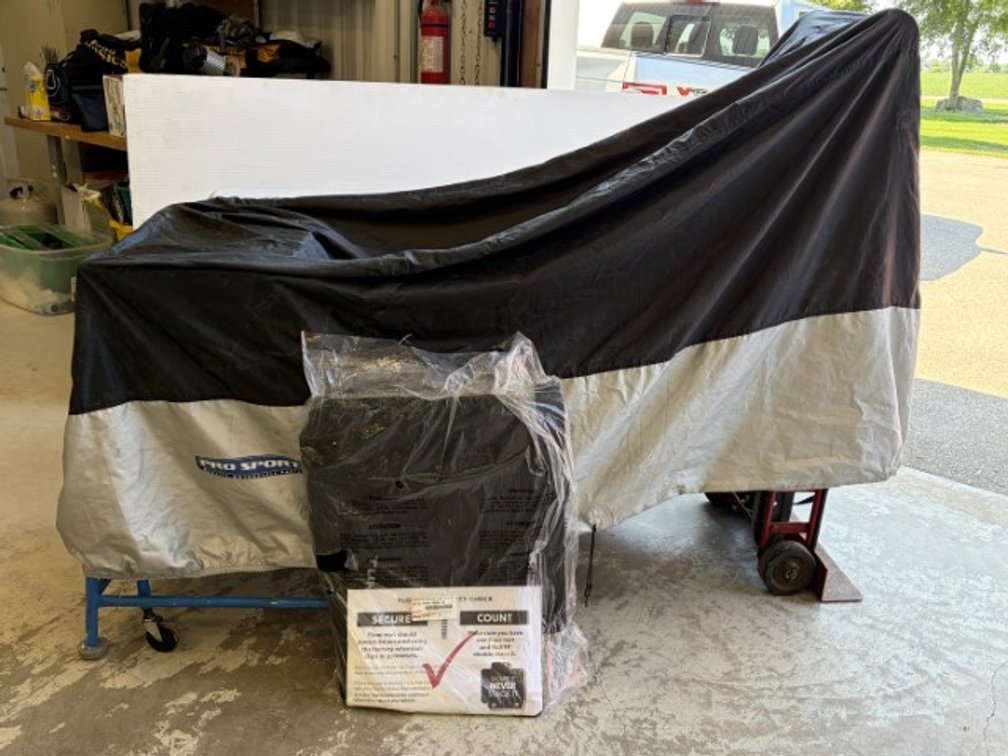 NEW Toyota Floor Mats & Motorcycle/Scooter Cover
