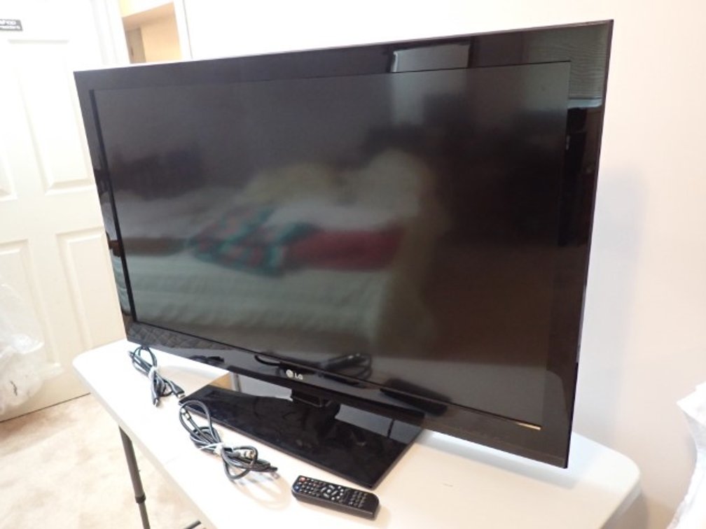 LG 42" TV