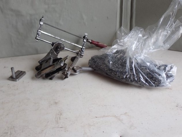 Image for Effelle Chainsaw sharpener and blades