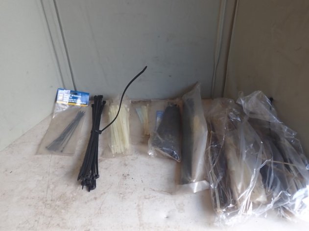 Image for Cable Tie Lot