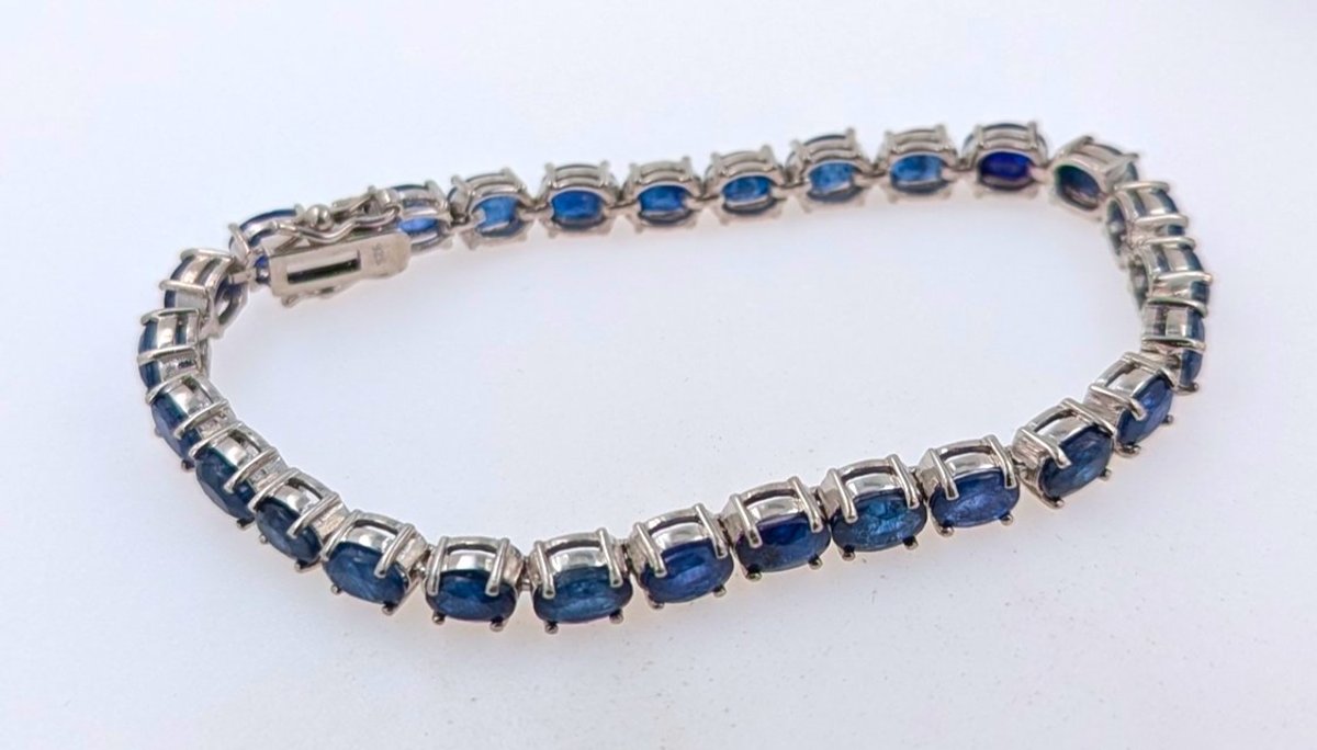 14.4 ct Certified Silver Sapphire gemstone bracelet ($11,979 Appraisal)
