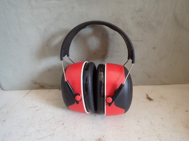Image for NEW 3M Safety Earmuffs