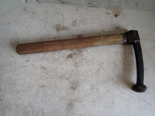 Image for Auto Body Fender Bumping Hammer