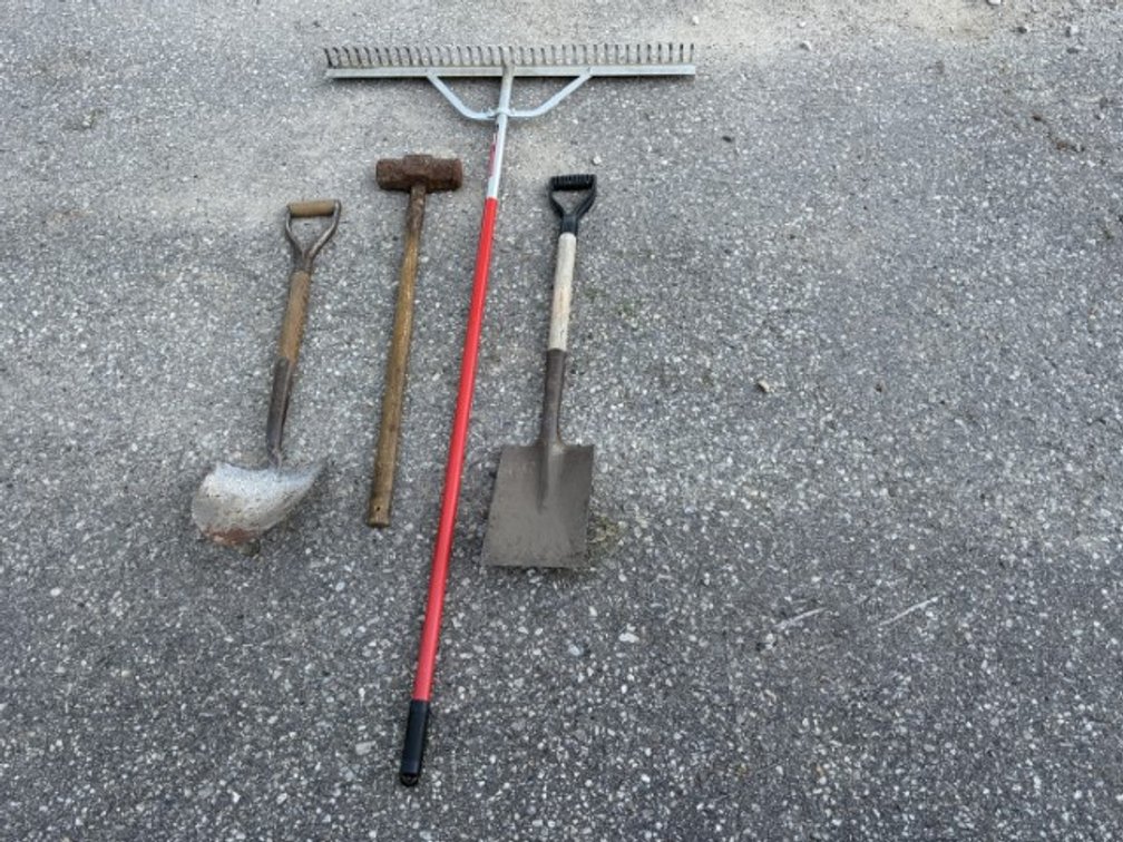 Shovels, Sledge Hammer & Aluminum Landscape Rake