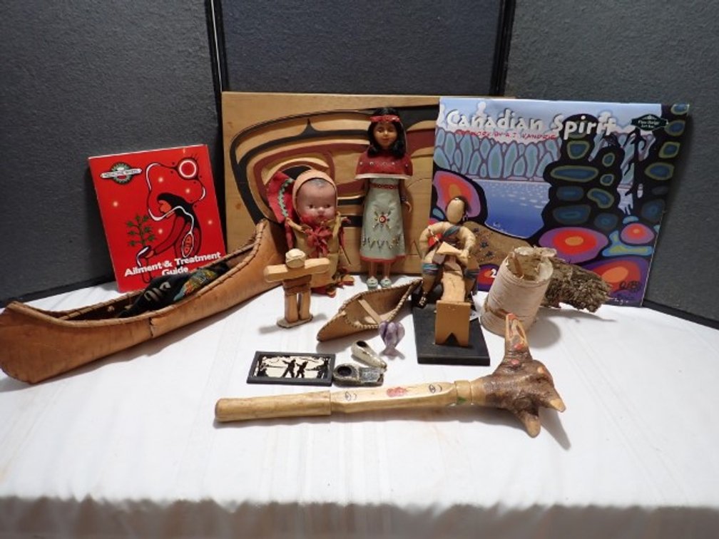 First Nations Dolls, Crafts
