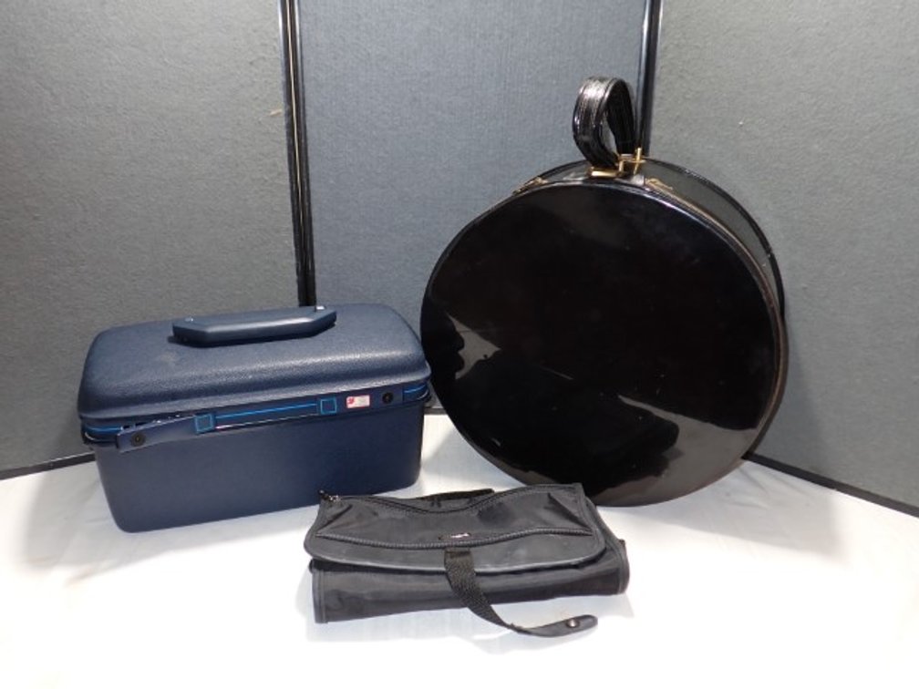 Samsonite Ladies and Hat Carrier