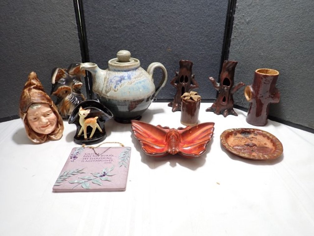Art Pottery & Studio Pottery