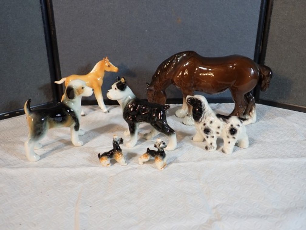 Horses & Dogs Figurines