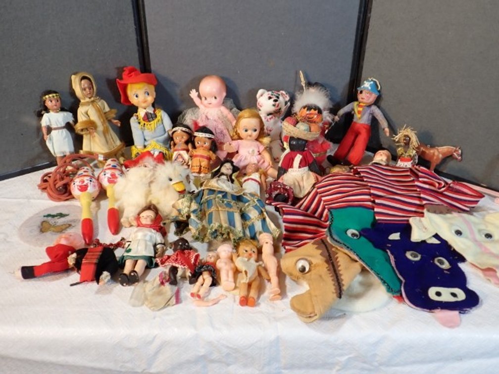 Old Doll Collection
