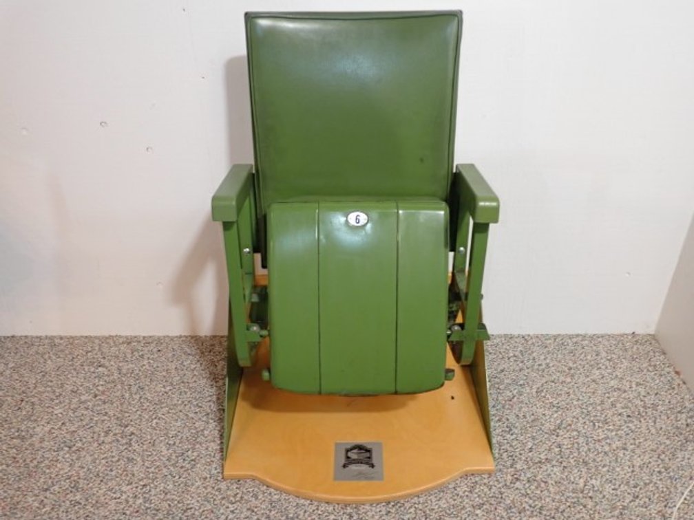 Maple Leaf Gardens Seat