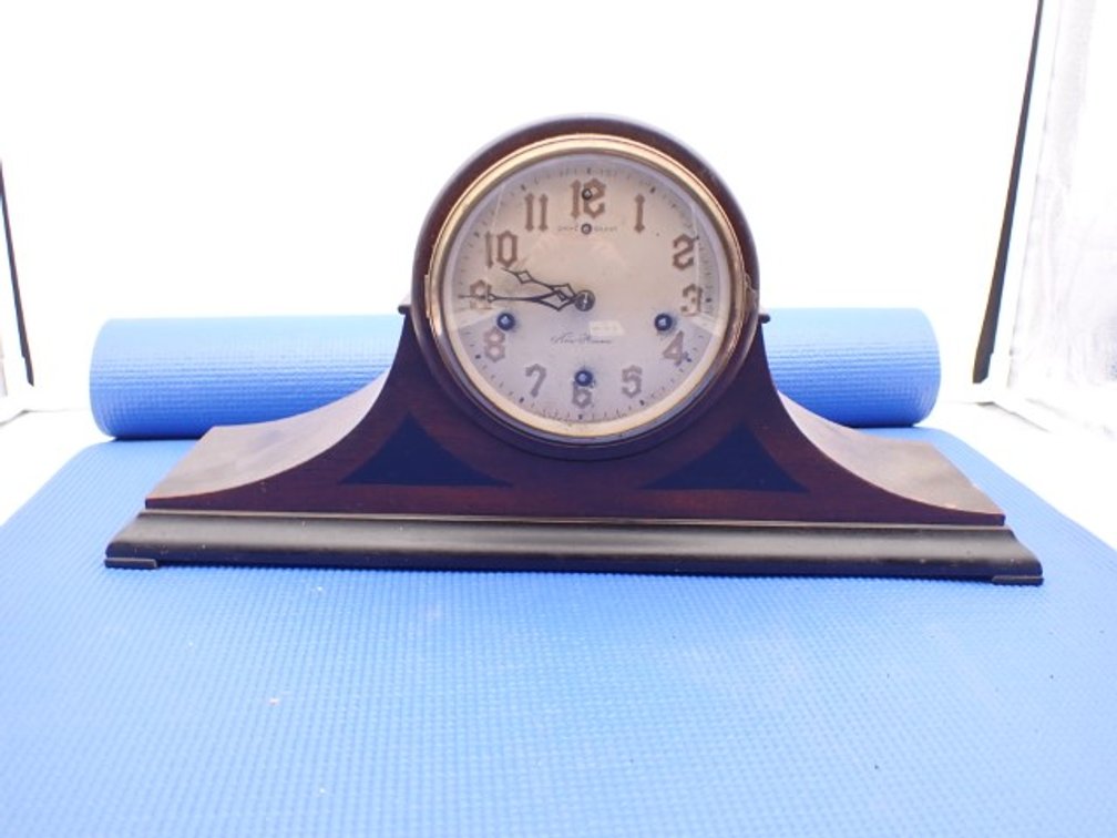 Mantle Clock