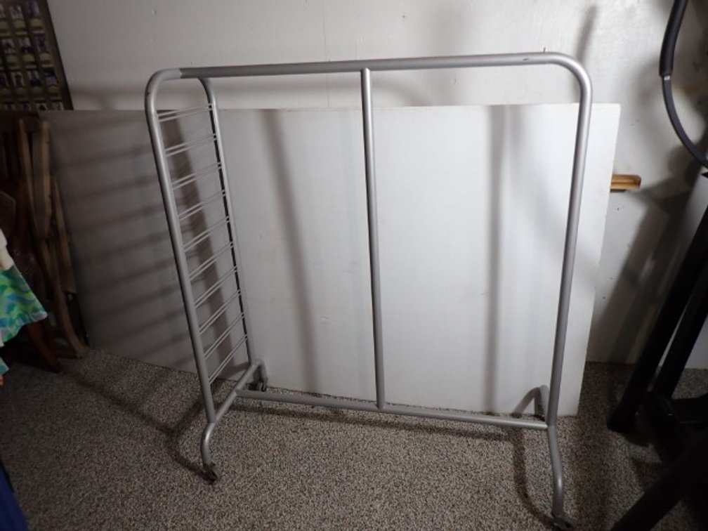 Strong Clothes Rack