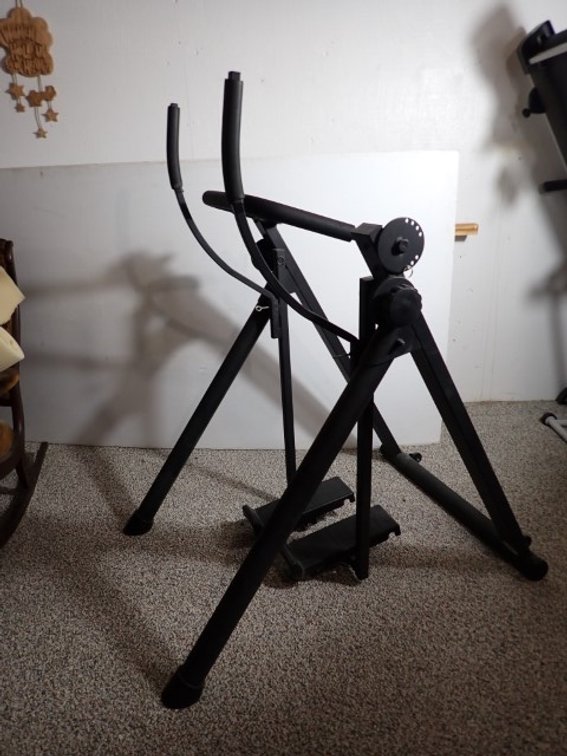 Air Walker Elliptical Glider
