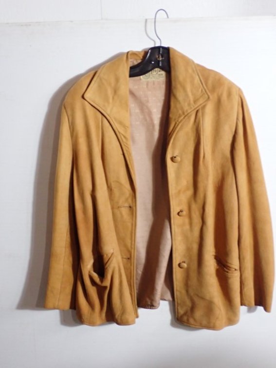 Ladies Tan Leather Jacket