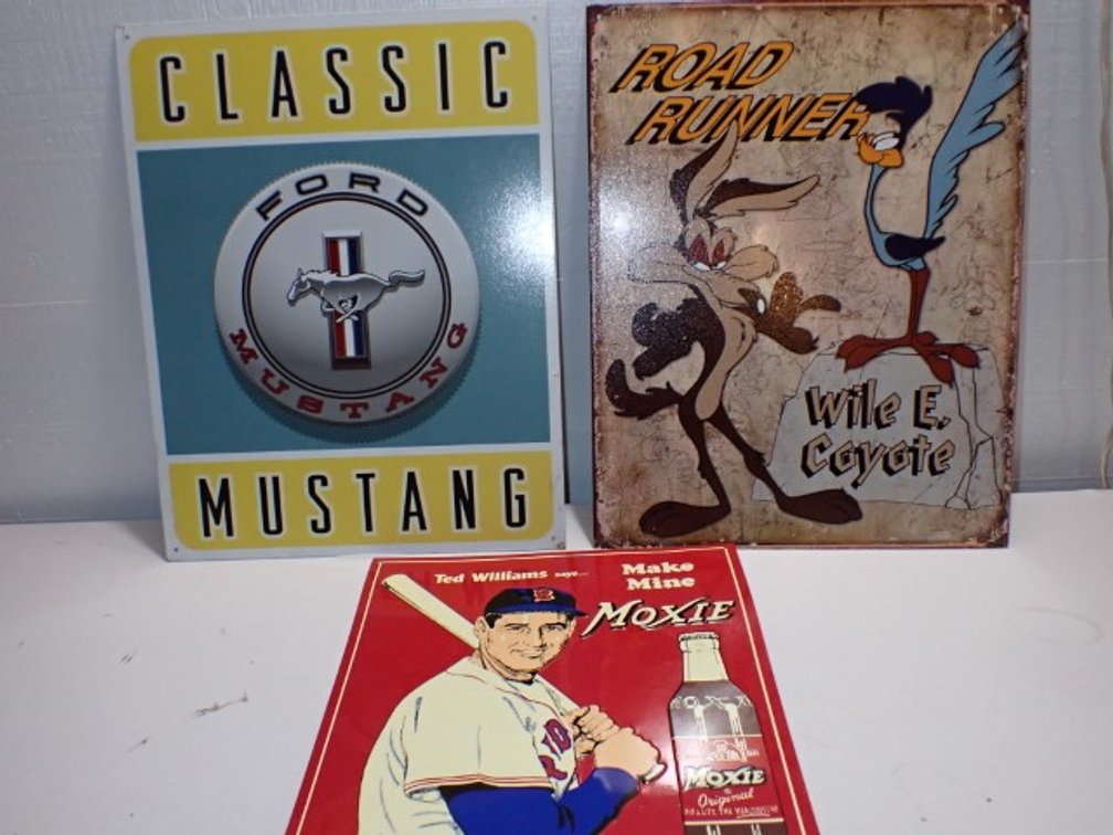 Tin Signs