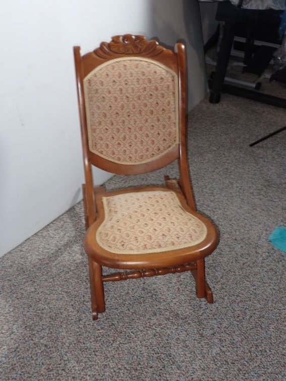 Wood Folding Rocking Chair