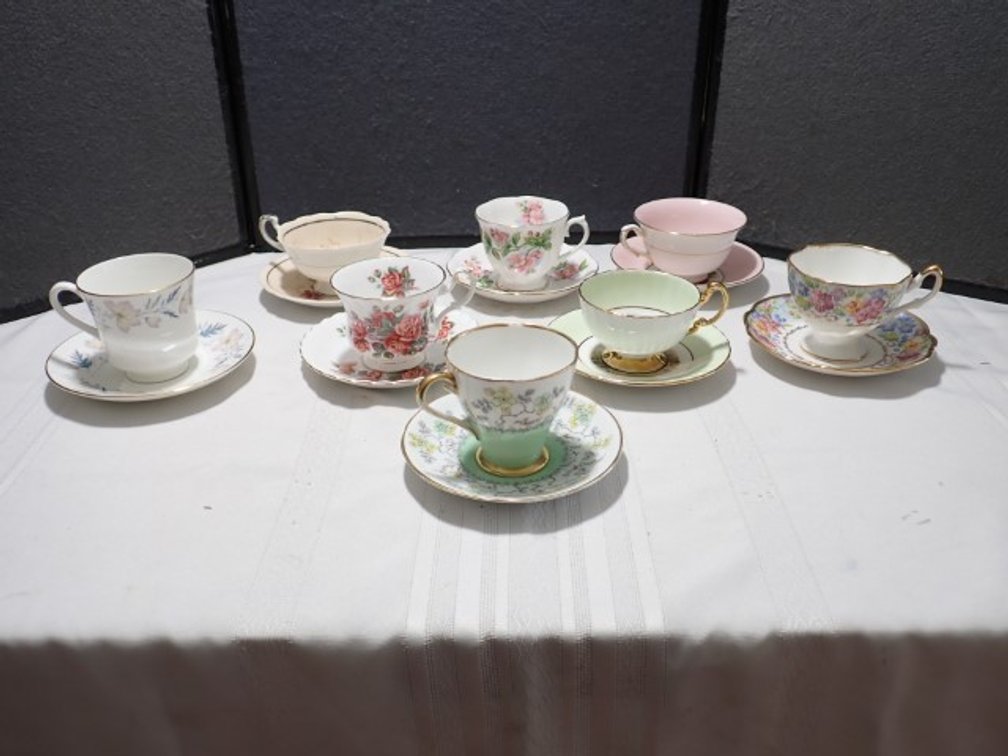 Tea Cup & Saucer Sets