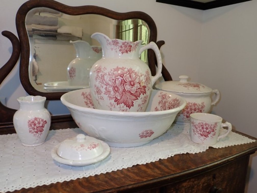 Semi-Porcelain Washstand Set