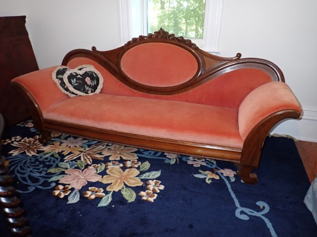 Medallion Backed Parlor Sofa