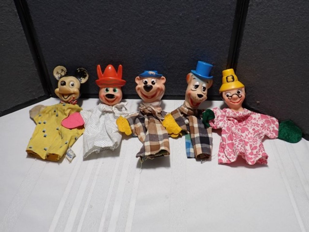 Hanna-Barbera/Disney Hand Puppets