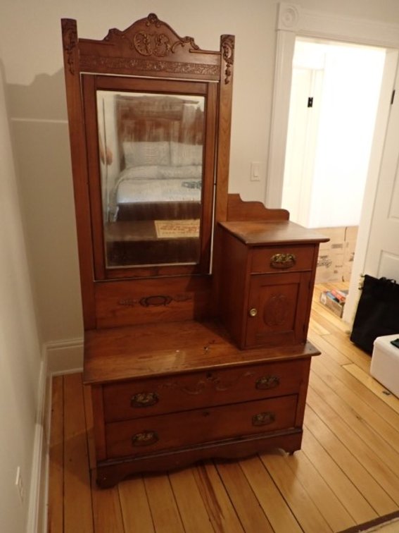Anderson of Woodstock Dresser