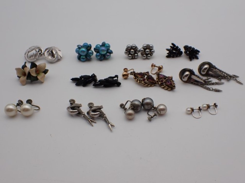 Clip-on & Screw-on Earrings