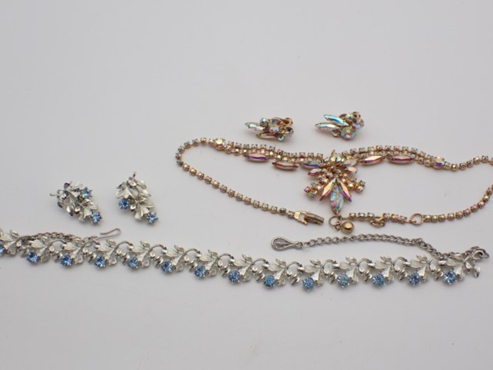 Necklace & Earring Sets