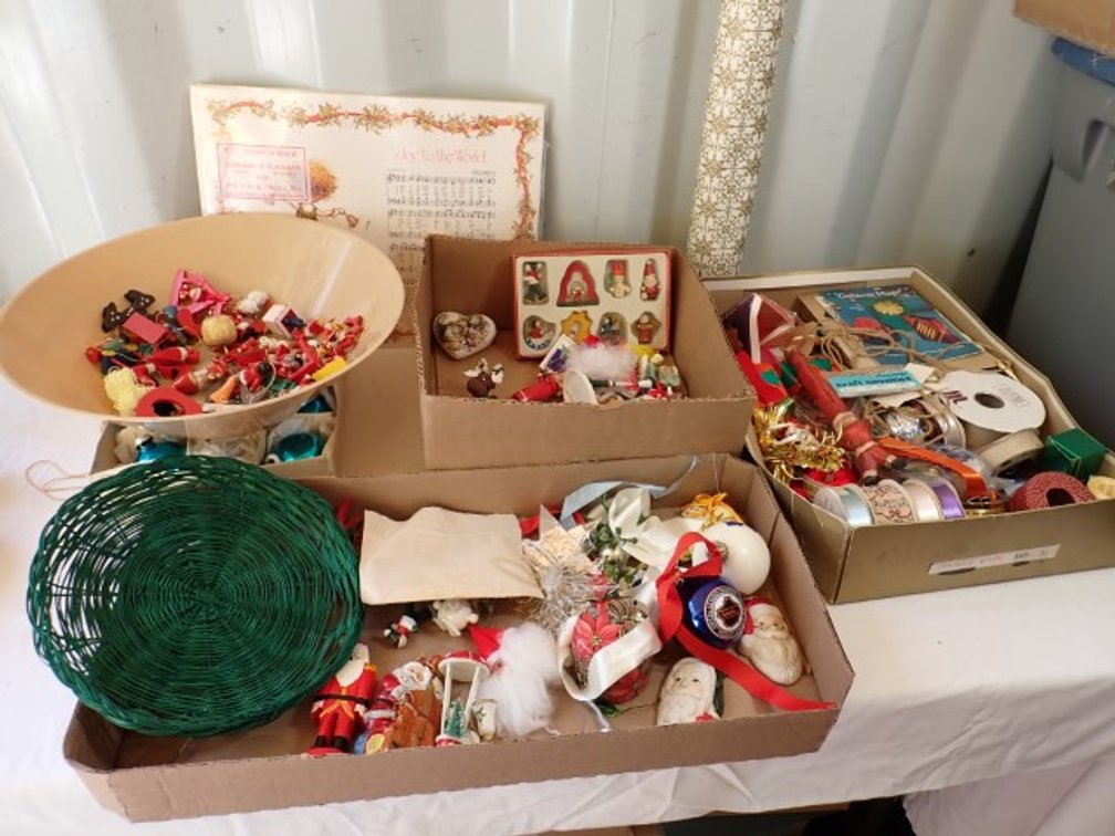 Small Wood Decorations