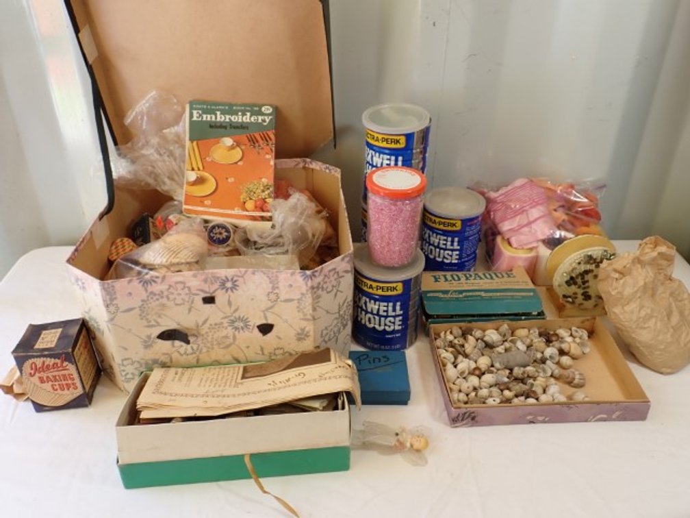 Crafts: Shells & Beads