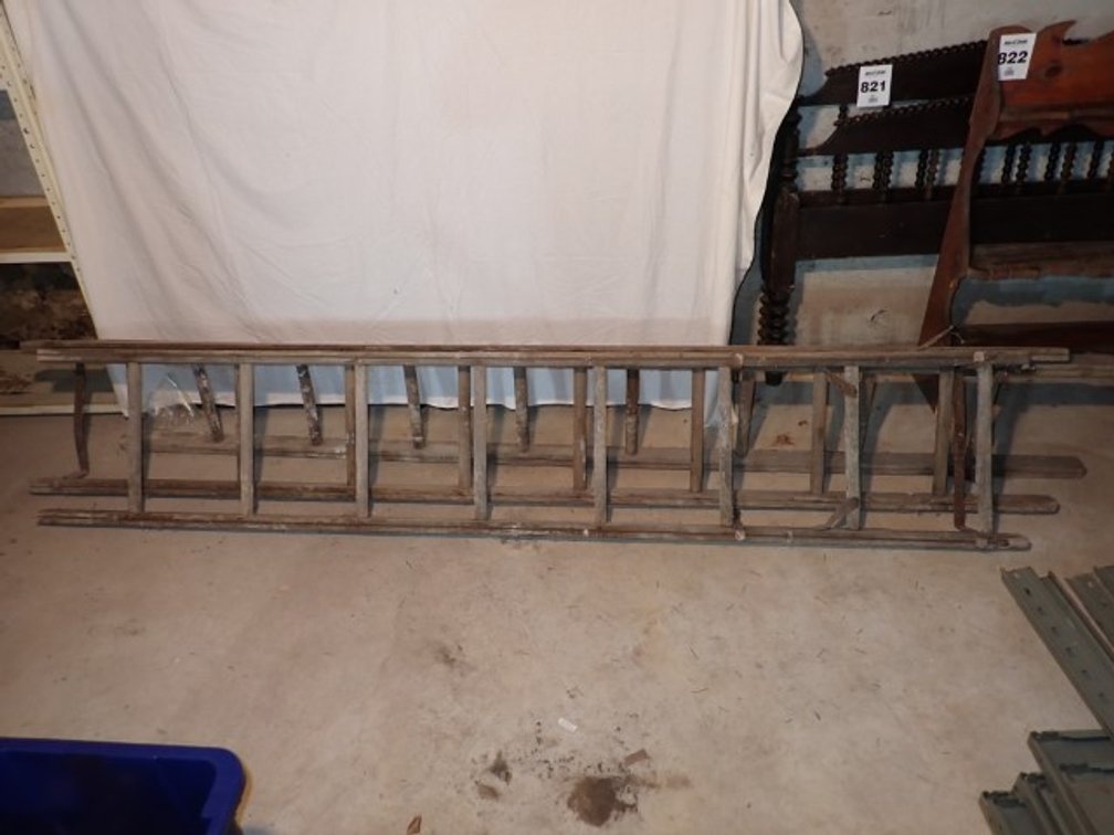 Old' Wooden Ladders