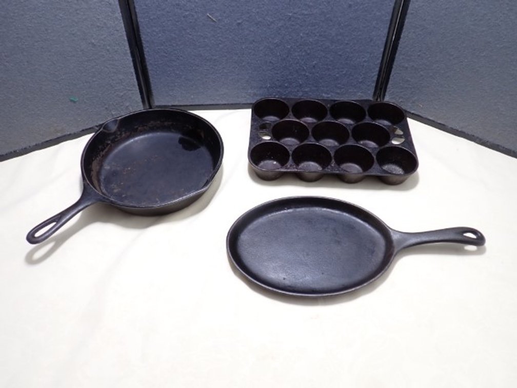 Cast Iron Cookware